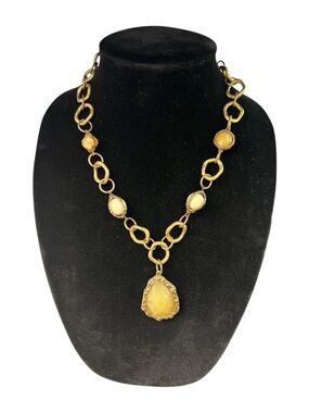 VCLM Gold-Tone Pendant Link 18”Necklace with Extender